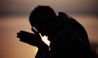 A importância da oração na vida de uma pessoa