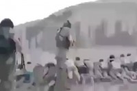 Estado Islâmico fuzila 200 crianças em vídeo brutal.